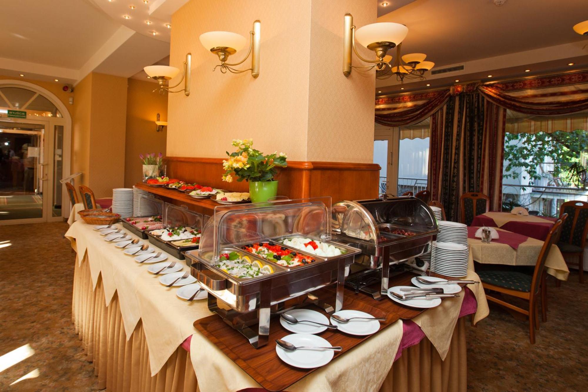 Hotel Polaris III Swinoujscie Luaran gambar