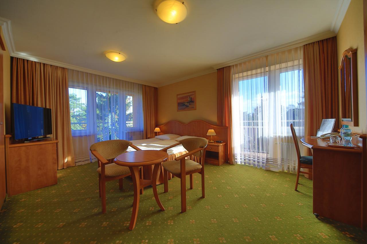 Hotel Polaris III Swinoujscie Luaran gambar