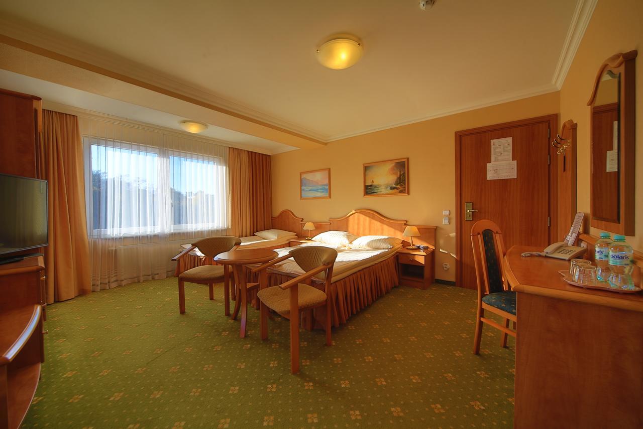 Hotel Polaris III Swinoujscie Luaran gambar