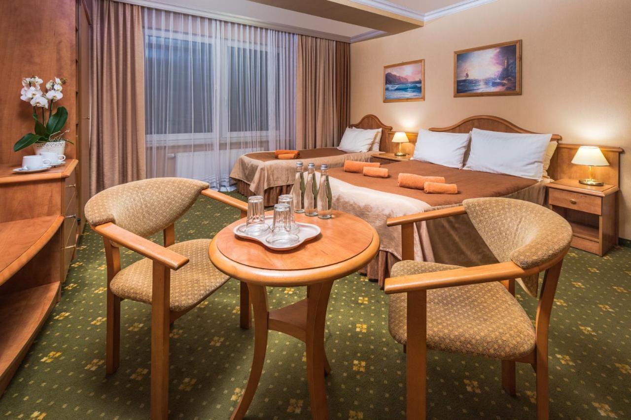 Hotel Polaris III Swinoujscie Luaran gambar