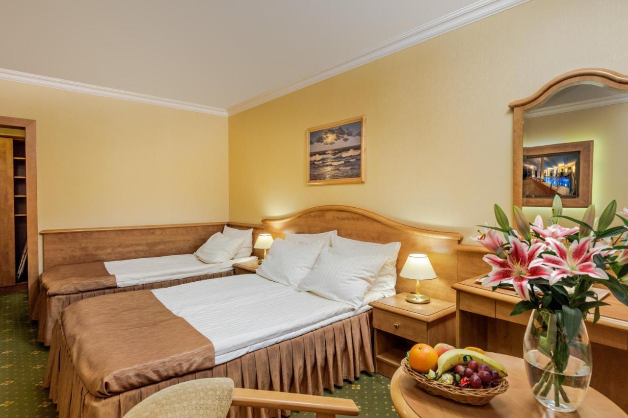 Hotel Polaris III Swinoujscie Luaran gambar